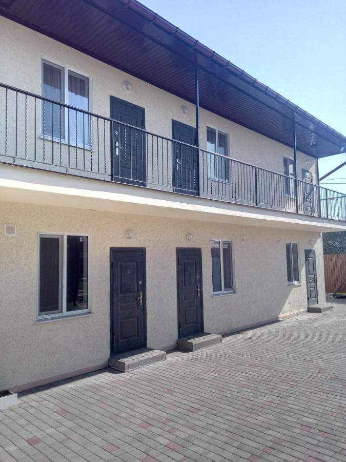Мини-Отель Veravilla Chornomorsk Exterior photo